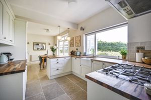 Photo 22- click for photo gallery